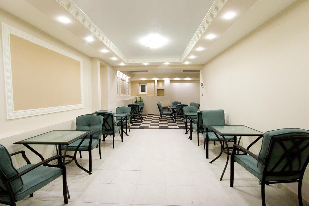 Hotel Viana Лутра Едипсу Екстериор снимка